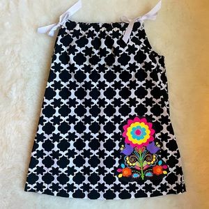 Girls' Hanna Andersson Pillowcase Dress (Size 100 / US 4)